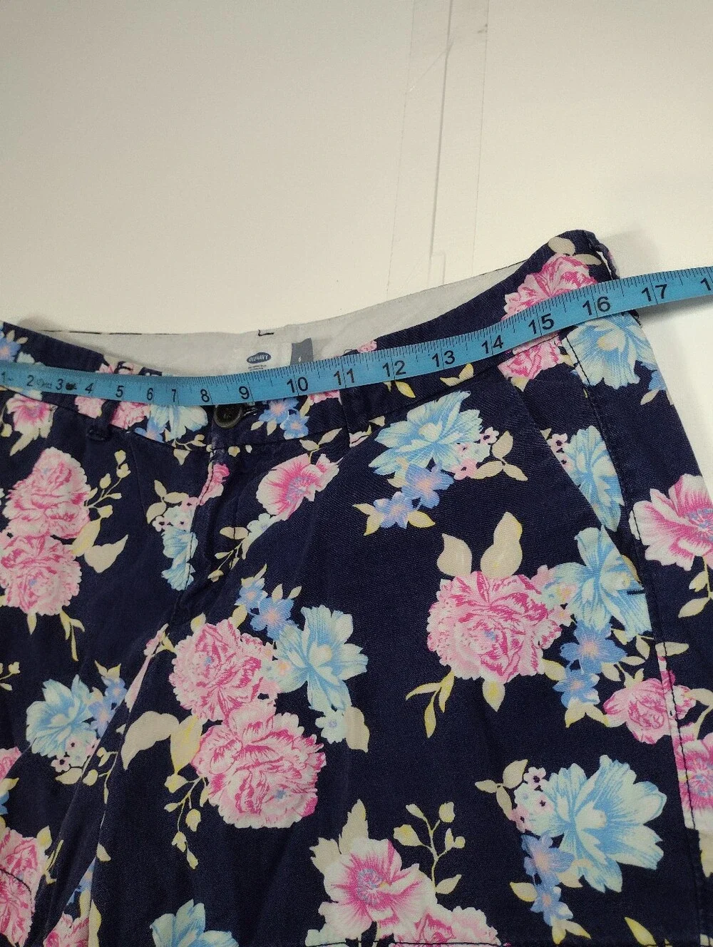 Old Navy Floral Print Navy Women’s Shorts - Pink & Blue Flowers